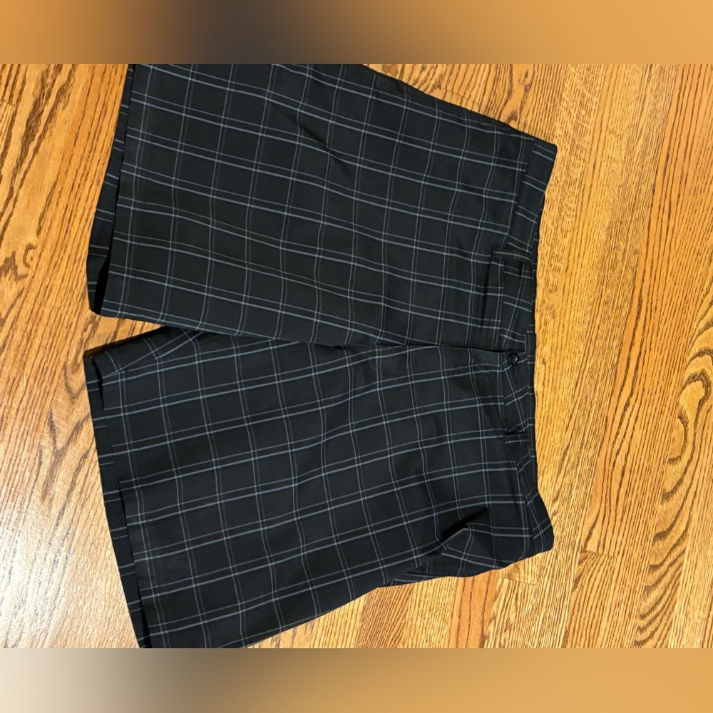 Men’s Champion shorts sz 40